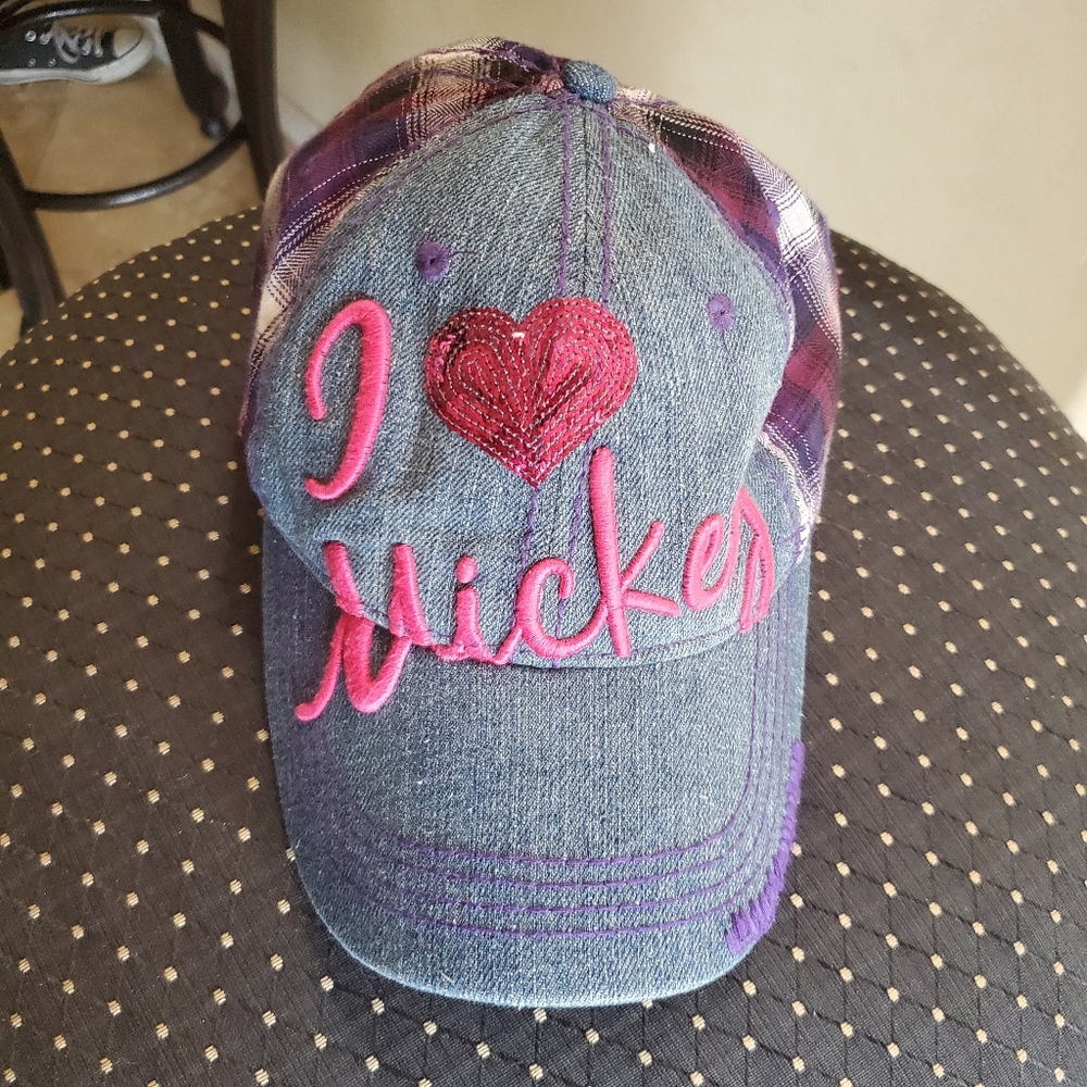 DISNEYLAND RESORTS GIRLS YOUTH BASEBALL CAP